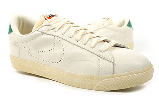 vintage white nike sneakers